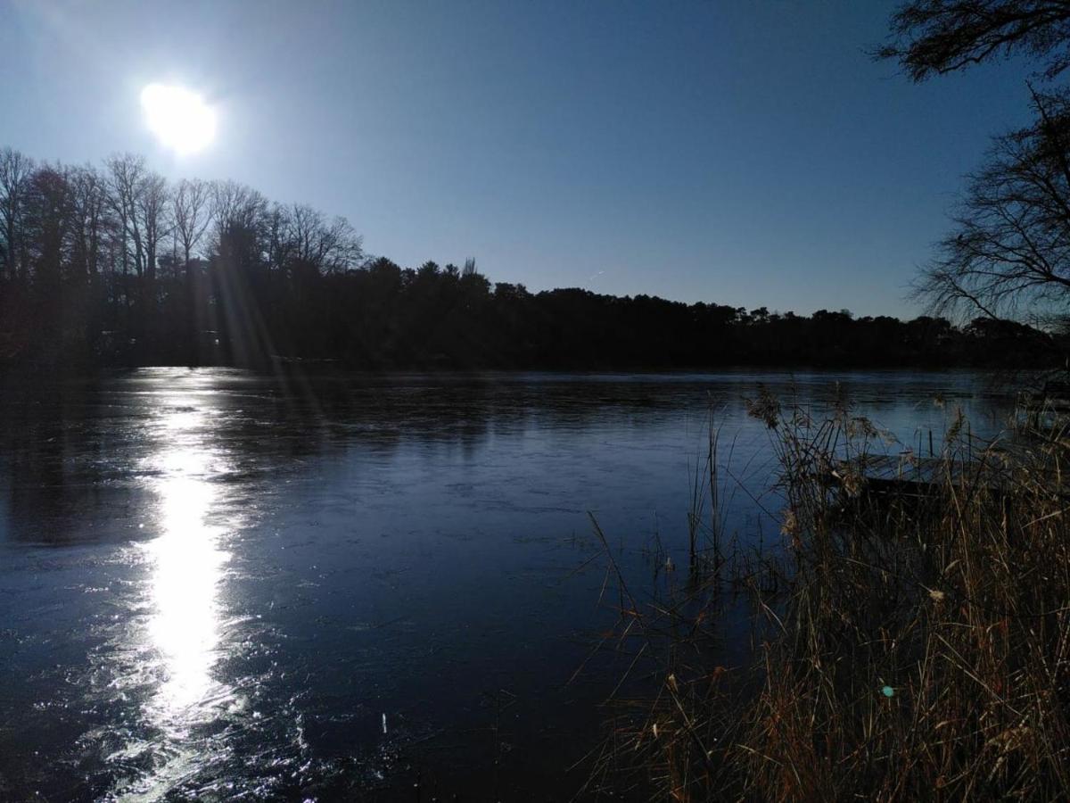 Holzhaus Am See Zernsdorf Bagian luar foto